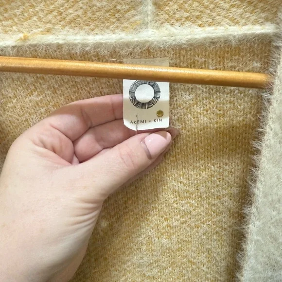 Anthropologie x Akemi + Kin Yellow and White Open Front Cardigan One Size Womens - Picture 5 of 7